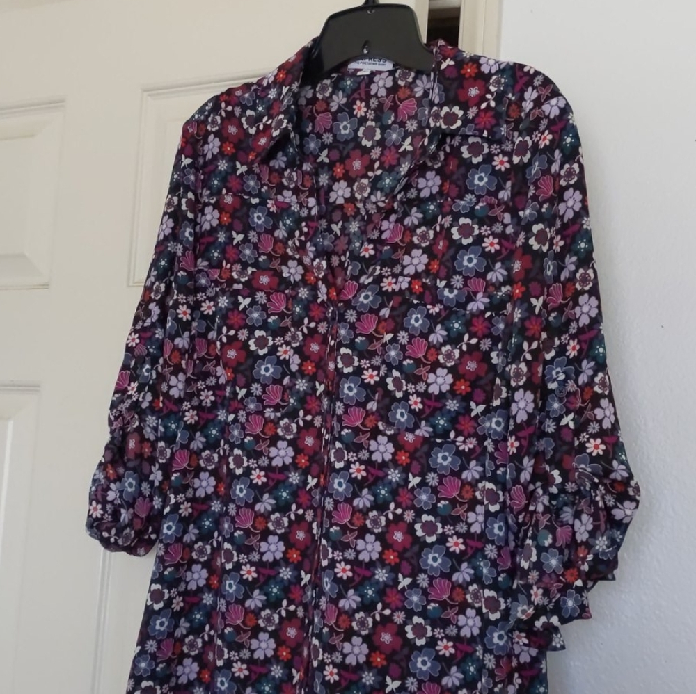 Express Portofino Retro Mod Floral Blouse